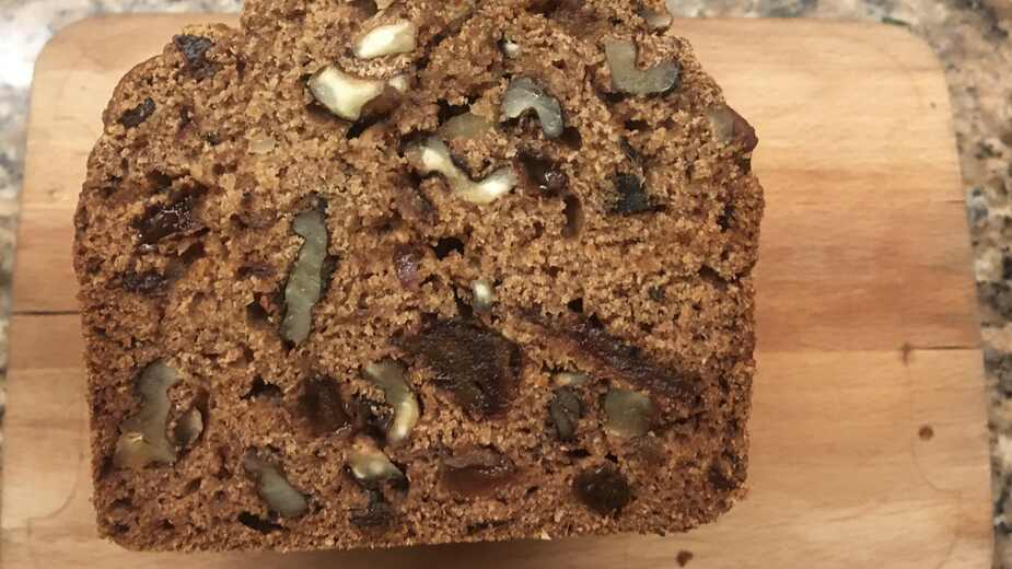 Date and Walnut Loaf